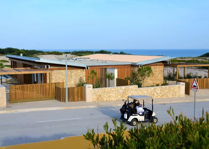 אתר נופש West Cliffs Ocean And Golf